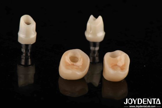 Gümüş Renkli Diş Zirkonya Abutments İmplantlar için Özelleştirilebilir Diametreler